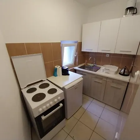 Vendégház Jadran 4*